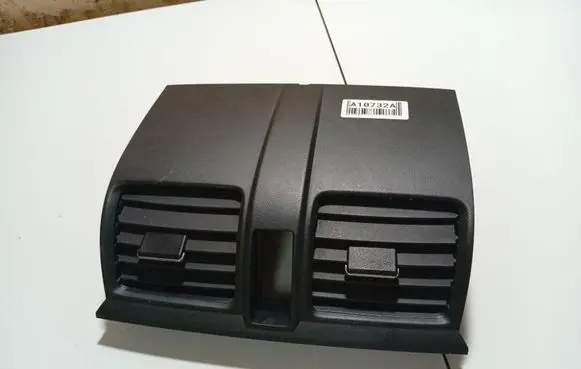 Honda CR-V Dash center air vent grill 77610SWAA0 77610-SWA-A0