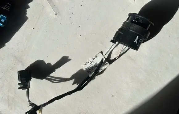 Renault Kadjar Engine start stop button switch 283904786R