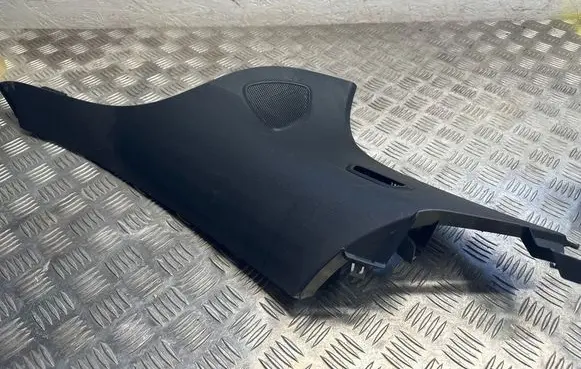 Mercedes-Benz GLC C253 (D)pillar trim (top) A2536902425