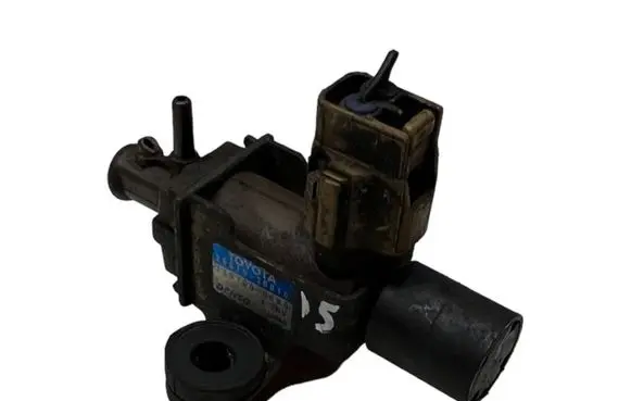 Toyota Land Cruiser (J120) Turbo solenoid valve 2581930010 1397000680
