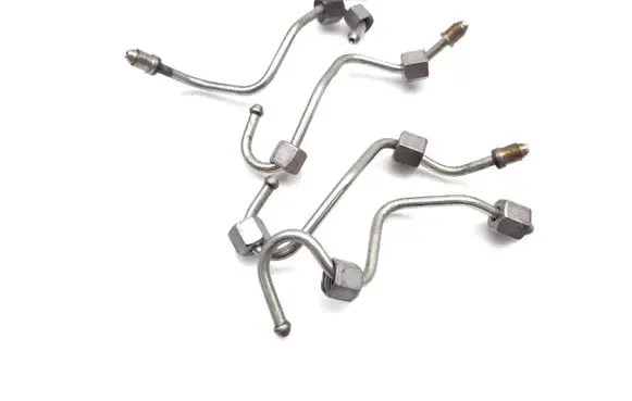 Renault Trafic III (X82) Fuel injector supply line/pipe 