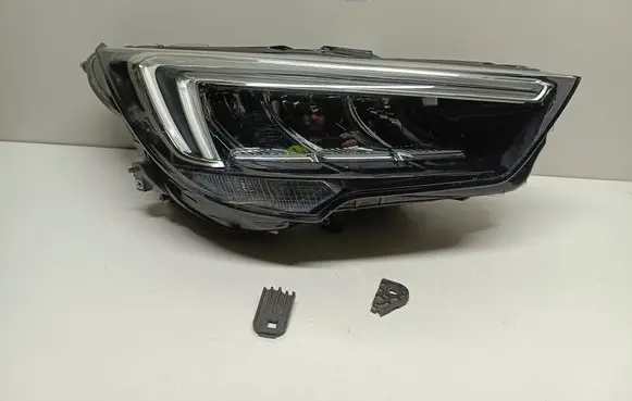 Opel Crossland X Headlight/headlamp YQ00709880