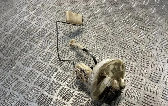Nissan X-Trail T30 In-tank fuel pump