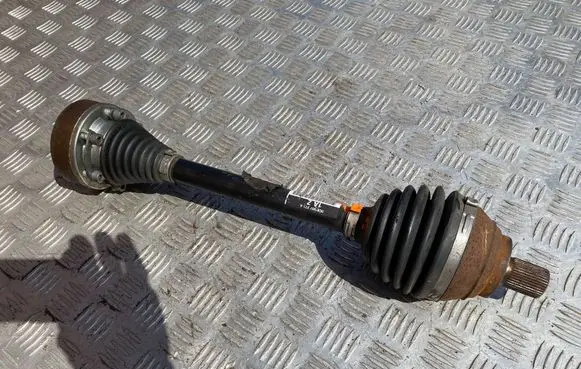 Seat Leon (5F) Front driveshaft 5Q0407271A
