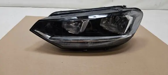 Volkswagen Touran III Headlight/headlamp 5TB941005A