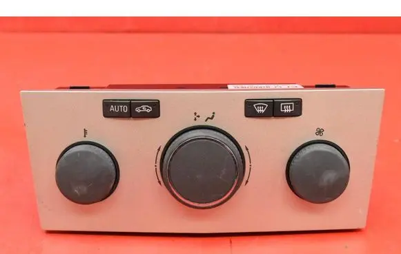 Opel Astra H Climate control unit 13250618AJ3