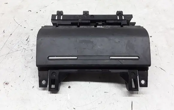 Audi A4 S4 B6 8E 8H Car ashtray 8E0857951