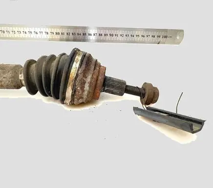 Volkswagen Golf V Front driveshaft
