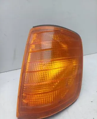 Mercedes-Benz E W124 Front indicator light 