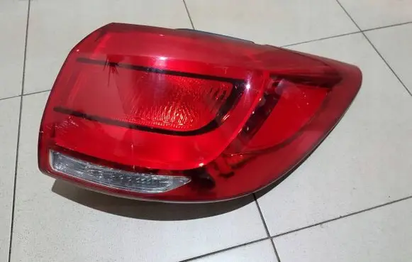 KIA Sportage Rear/tail lights 92402-3W510