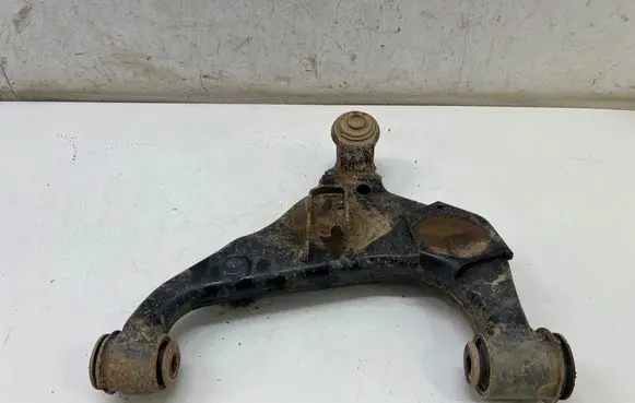Toyota Hilux VIII Front lower control arm/wishbone