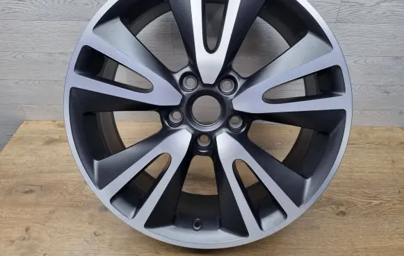 R20 alloy rim