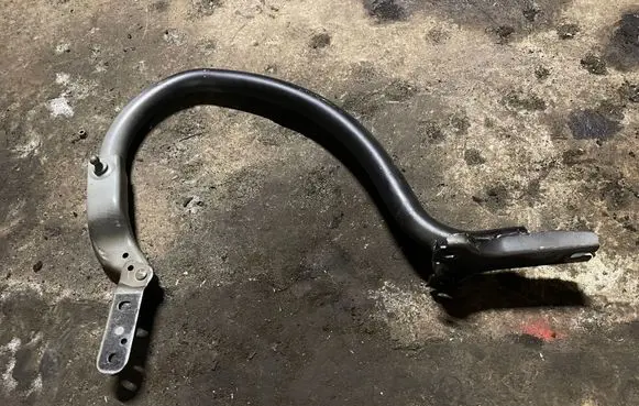BMW 6 E63 E64 Tailgate/trunk/boot hinge 7008744 0508