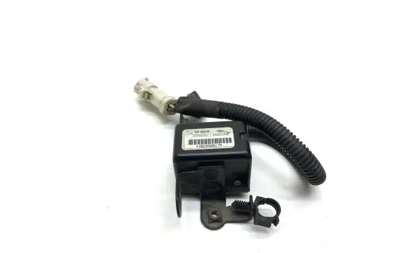 Jaguar XK8 - XKR Airbag deployment crash/impact sensor HJA9660AA AB29580617