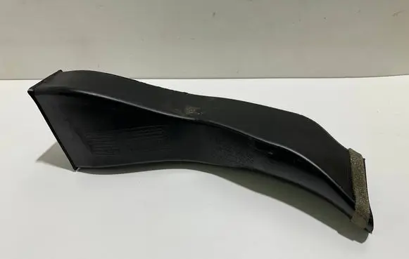 Chrysler Pacifica Cabin air duct channel 68227720AD