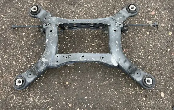 Mercedes-Benz GLE (W166 - C292) Rear subframe A1663503108 083217070327AA