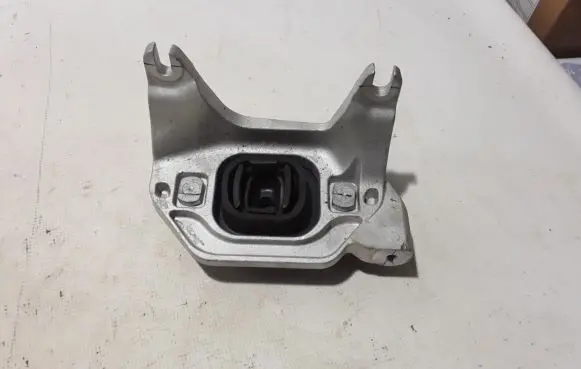 Renault Espace VI Gearbox mounting bracket 112533243R