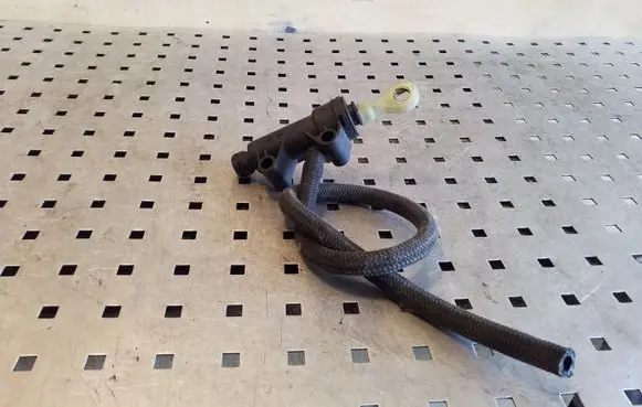 BMW 5 F10 F11 Clutch master cylinder 21526789732 6789732