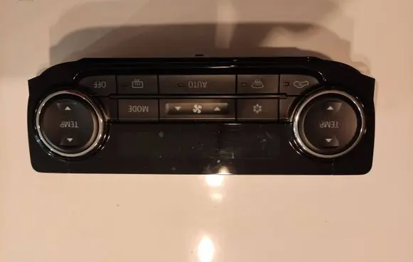 Mitsubishi Outlander Climate control unit CAB502A047A 7820B100XA