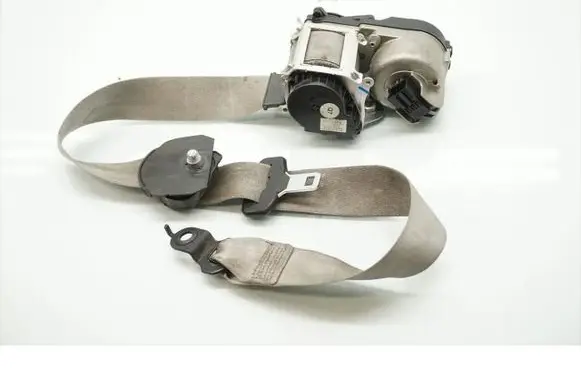 Mercedes-Benz R W251 Front seatbelt