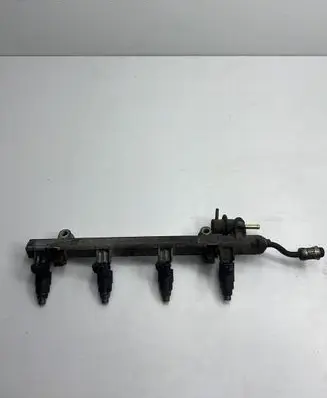 Mitsubishi Colt Fuel injector Cdh166
