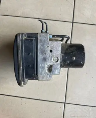 BMW 7 F01 F02 F03 F04 ABS Pump 6791172 6791174