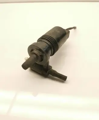 Windscreen/windshield washer pump