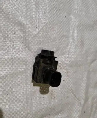 BMW 3 E92 E93 Air quality sensor 9136607