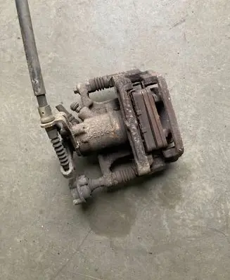 Chevrolet Orlando Rear brake caliper