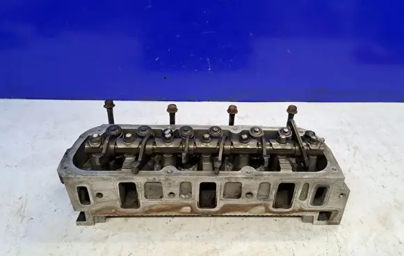 Jeep Wrangler Engine head 04666048AA 04666048