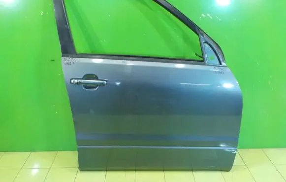 Suzuki Grand Vitara II Front door PRZOD PRAWE