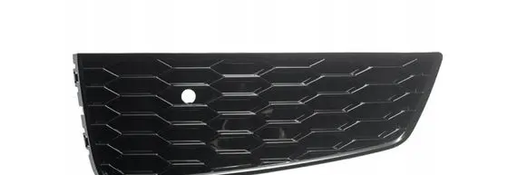 Audi Q3 8U Front bumper lower grill