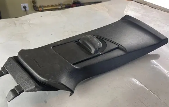 Volvo V40 (B) pillar trim (top) 31102350 31307225 31307229
