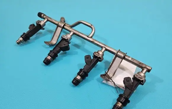 Opel Meriva A Fuel injector 25343299 IMPRK1505614