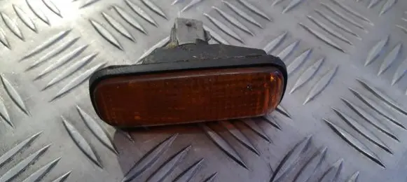 Honda Accord Front fender indicator light 236345