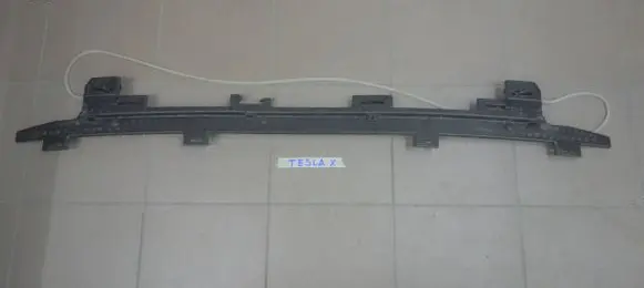Front bumper foam support bar