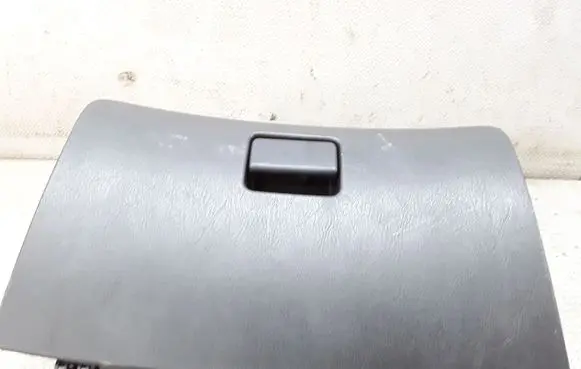 Pontiac Vibe Glove box set 