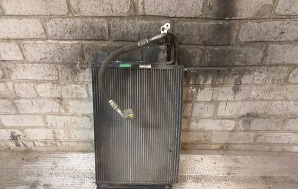 A/C cooling radiator (condenser)