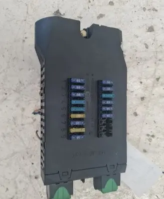 Mercedes-Benz Vito Viano W638 Fuse module 0005400650