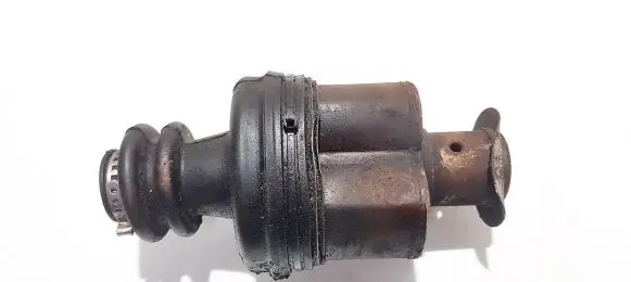 Mitsubishi Carisma Driveshaft inner CV joint 