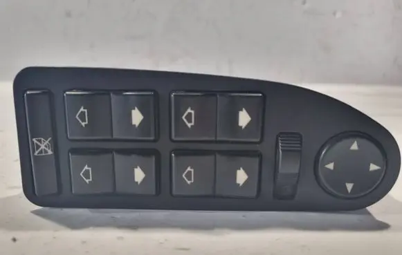 BMW 5 E39 Quarter vent window switch 6904306 410432 9929