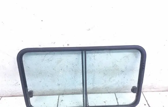 Citroen Jumper Side middle window/glass AS2
