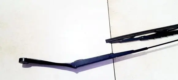 Peugeot 307 Front wiper blade arm 9634371280