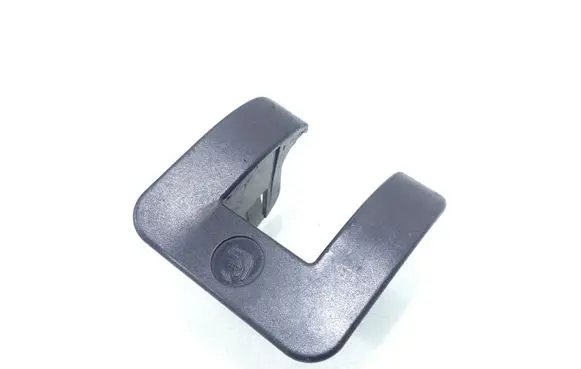 BMW 5 E60 E61 ISOFIX cover 7065051