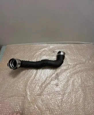 Mercedes-Benz B W246 W242 Intercooler hose/pipe A2465200101