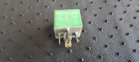 Peugeot 306 Other relay 12V25A03601
