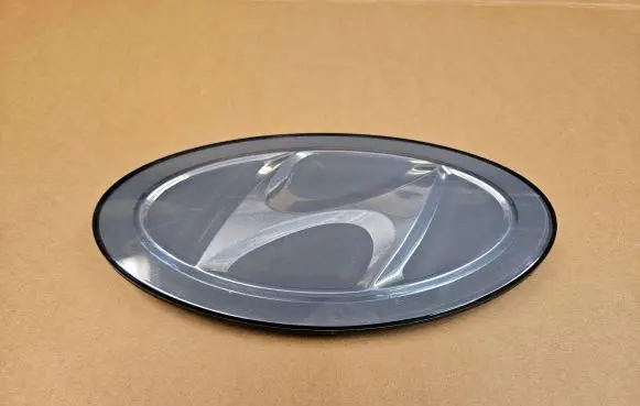 Hyundai Ioniq Manufacturer badge logo/emblem 86367-G7000