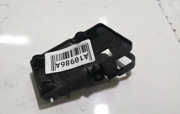 Volkswagen PASSAT B4 Front door interior handle 3A0837235