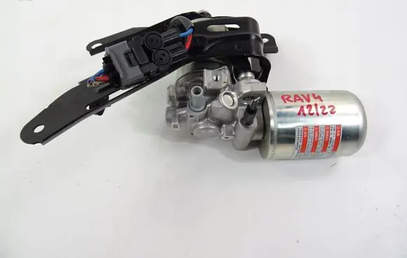 Toyota RAV 4 (XA50) Master brake cylinder 4707042030