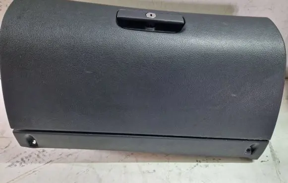 Skoda Octavia Mk1 (1U) Glove box 1U1857097B 1U1857103 24893